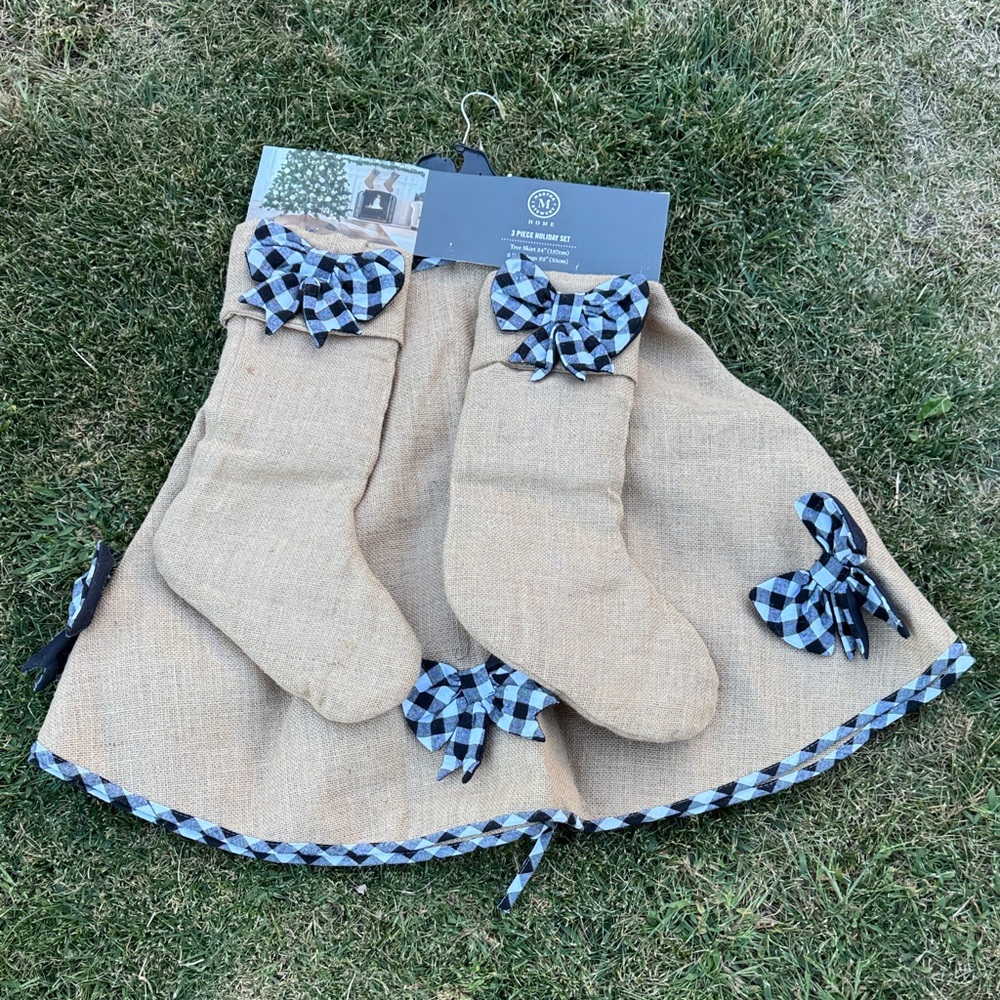 Martha Stewart 3 PC Burlap Stocking & Tree Skirt Set w/Buffalo Check Plaid Bows